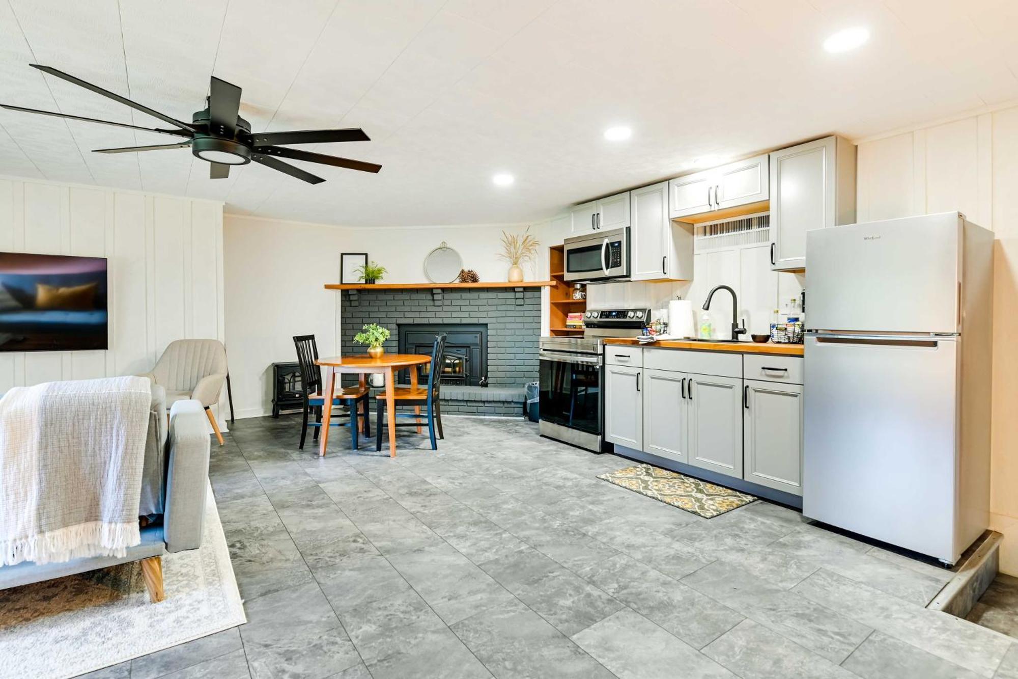 Ballston Spa Modern Studio Less Than 13 Mi To Saratoga Racetrack! מראה חיצוני תמונה